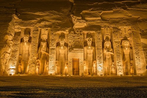 Classic Egypt Tour: Cairo, Luxor, and Aswan (8 Days)
