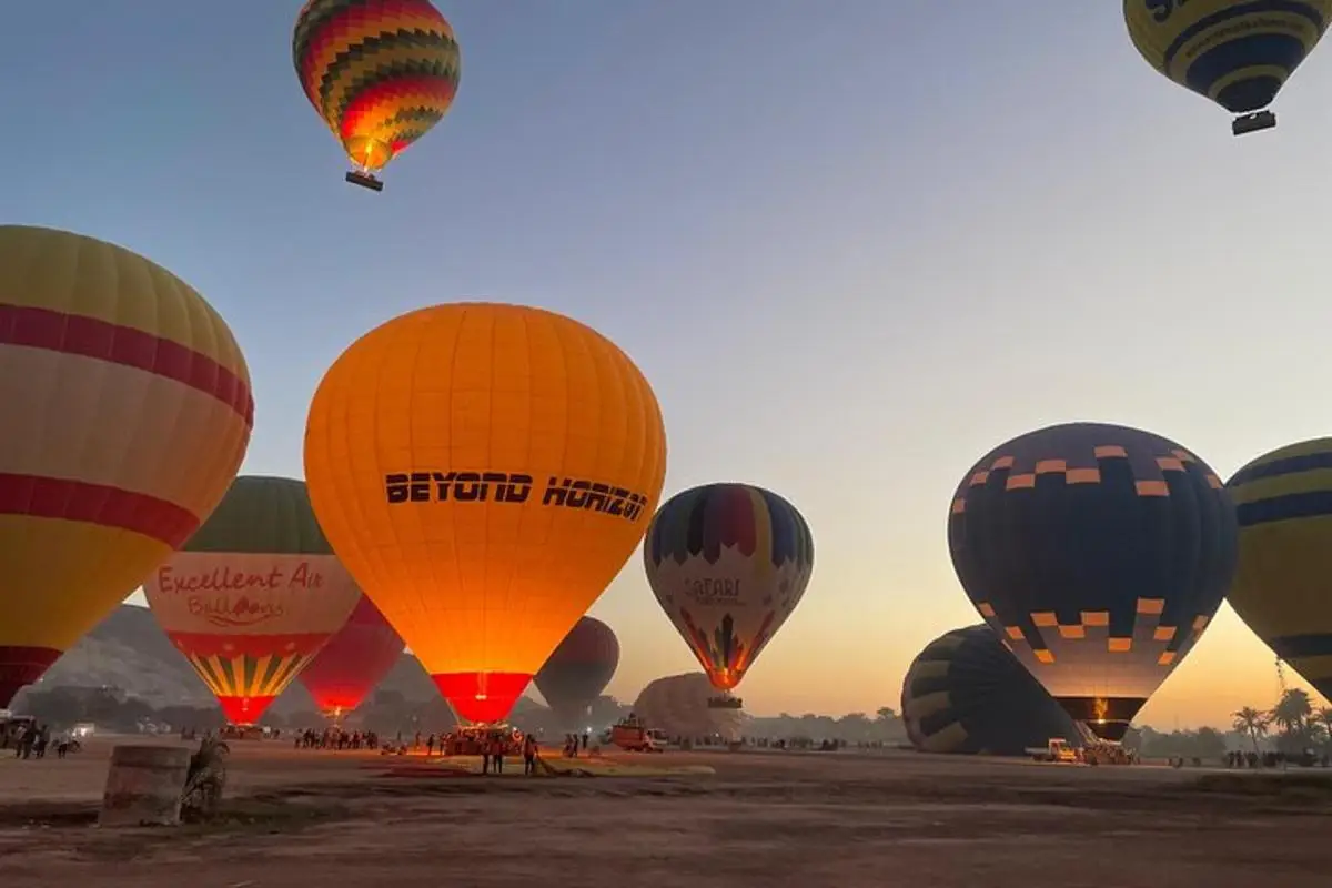 2- Ride Hot Air Balloon :